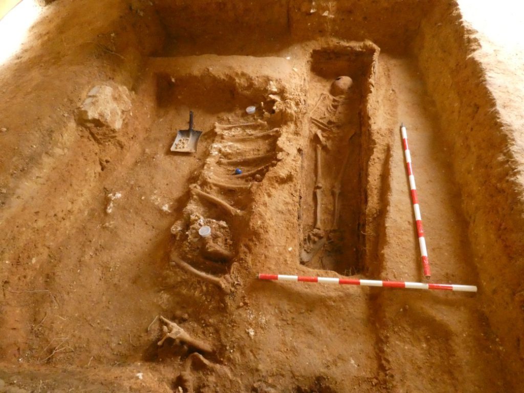 SUBV DIR A LA DIPUTACIÓN PROVINCIAL DE VALENCIA PARA LA BÚSQUEDA, LOCALIZACIÓN, EXHUMACIÓN Y, EN SU CASO, IDENTIFICACIÓN DE RESTOS DE PERSONAS VÍCTIMAS DE LA GUERRA DE ESPAÑA Y LA DICTADURA.